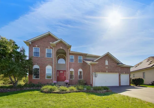 Single family home for sale at 428 Sudbury Cir, Oswego, IL 60543 | MLS# 12780638
