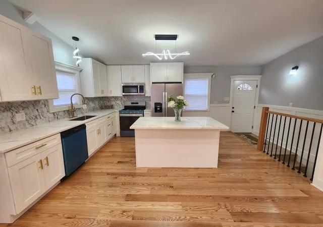 Photo 4 of Single family home for sale at 9347 S Wallace St, Chicago, IL 60620 | MLS# 12780645 | Listing updated on 2026-10-08