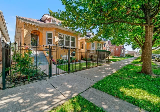 Photo 1 of Single family home for sale at 2829 N Melvina Ave, Chicago, IL 60634 | MLS# 12780647 | Listing updated on 2026-10-20