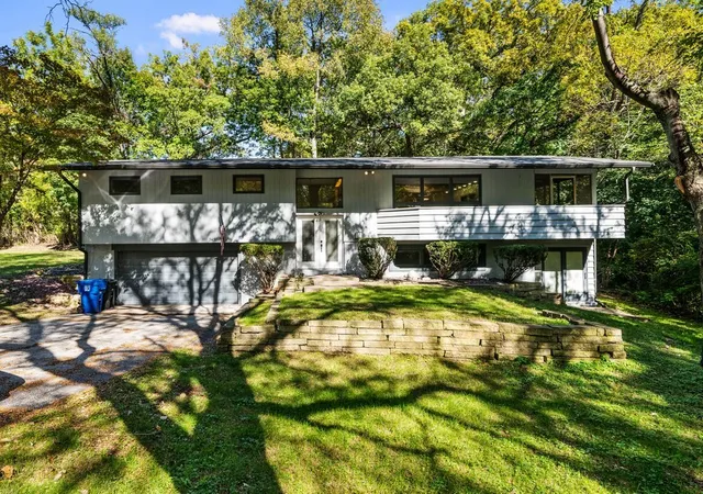 Photo 1 of Single family home for sale at 3438 53rd Street, Moline, IL 61265 | MLS# 12780652 | Listing updated on 2026-10-08