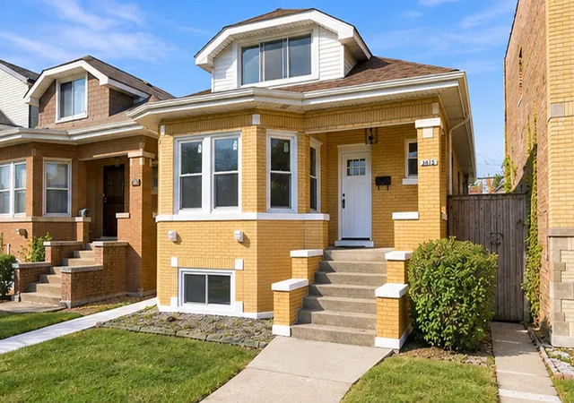 Photo 2 of Single family home for sale at 3052 N Major Ave, Chicago, IL 60634 | MLS# 12780654 | Listing updated on 2026-10-23