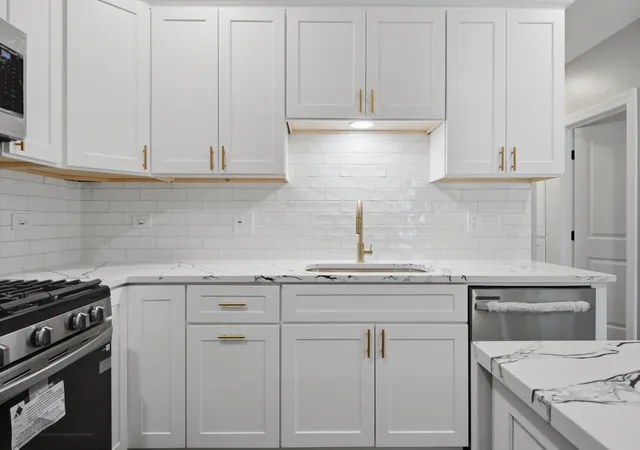 Photo 3 of Single family home for sale at 3052 N Major Ave, Chicago, IL 60634 | MLS# 12780654 | Listing updated on 2026-10-23