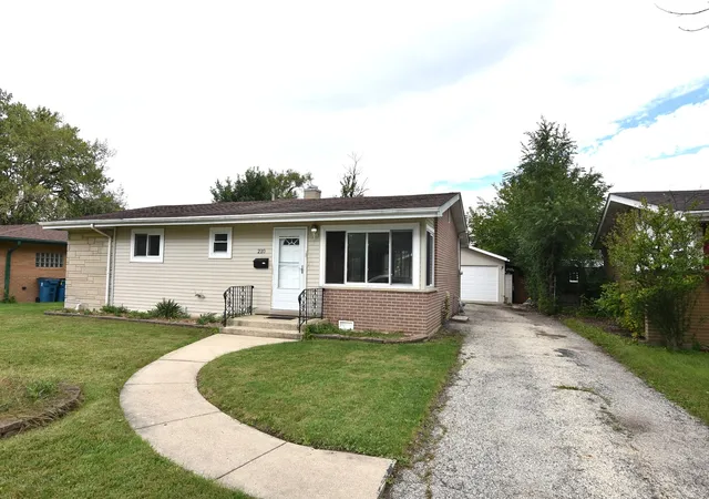 Photo 1 of Single family home for sale at 210 E Myrick Ave, Addison, IL 60101 | MLS# 12780686 | Listing updated on 2026-10-08