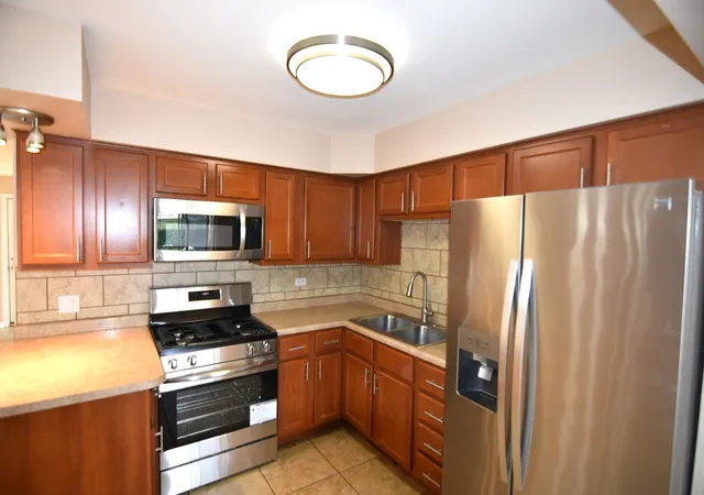 Photo 4 of Single family home for sale at 210 E Myrick Ave, Addison, IL 60101 | MLS# 12780686 | Listing updated on 2026-10-08