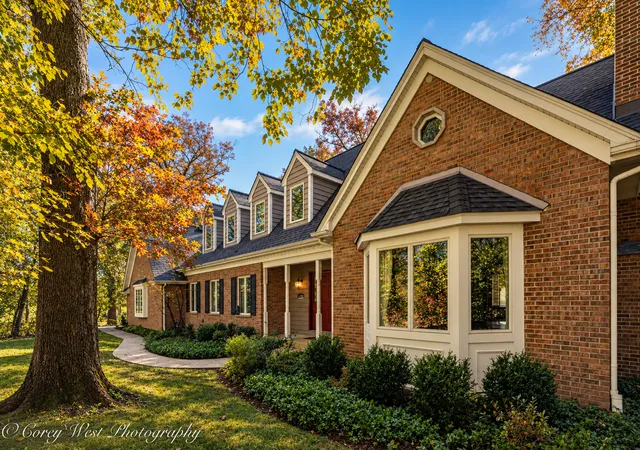 Photo 1 of Single family home for sale at 37w305 Crane Rd, St. Charles, IL 60175 | MLS# 12780698 | Listing updated on 2026-10-29