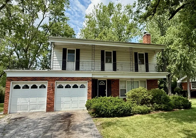 Photo 1 of Single family home for sale at 20436 Arcadian Dr, Olympia Fields, IL 60461 | MLS# 12780703 | Listing updated on 2026-10-08