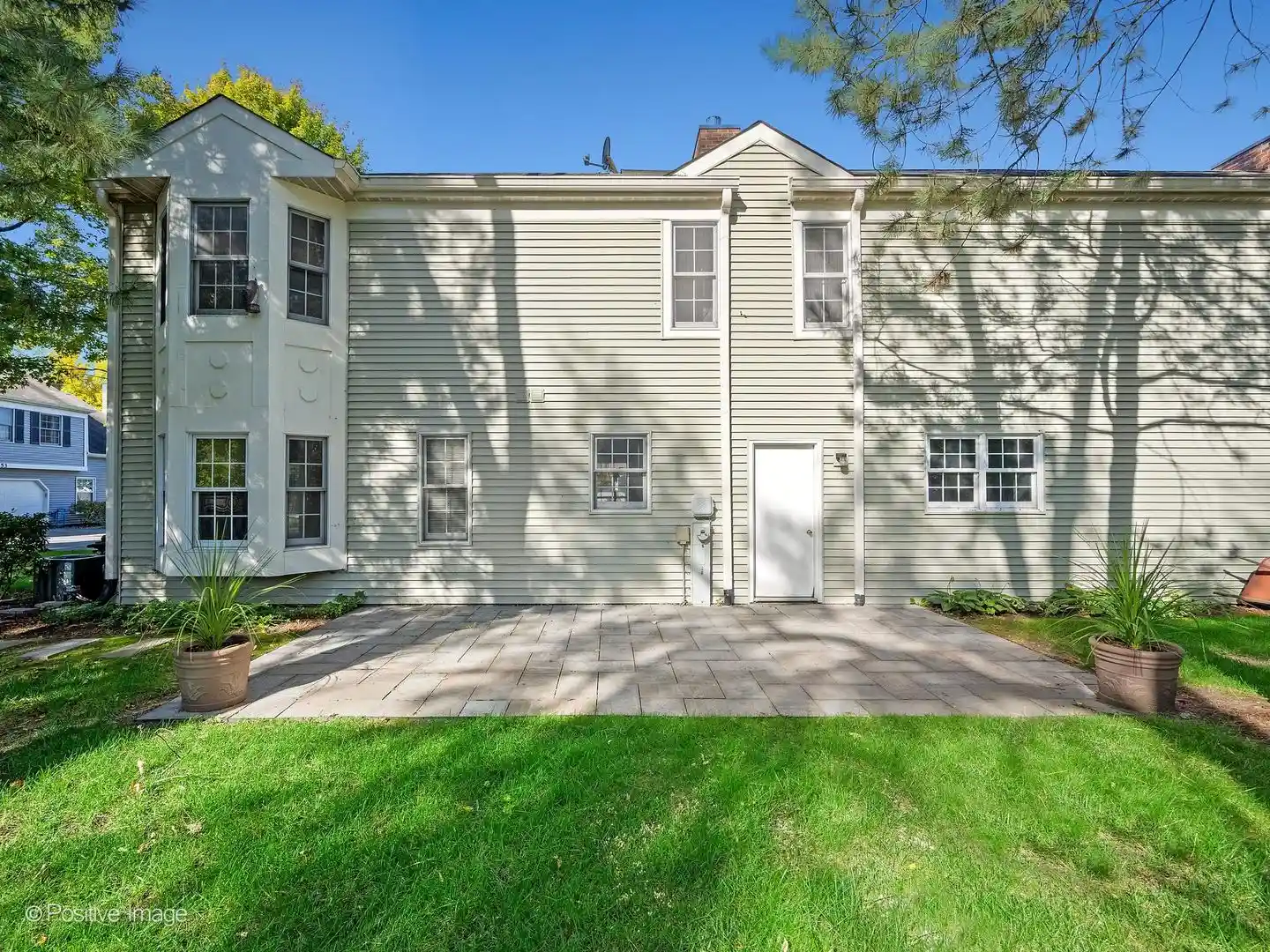 Listing Photo 22 - Condo for sale in 2S751 Grv Ln located at 2S751 Grv Ln, Warrenville, IL 60555 - Unit 2s751 Grove Ln