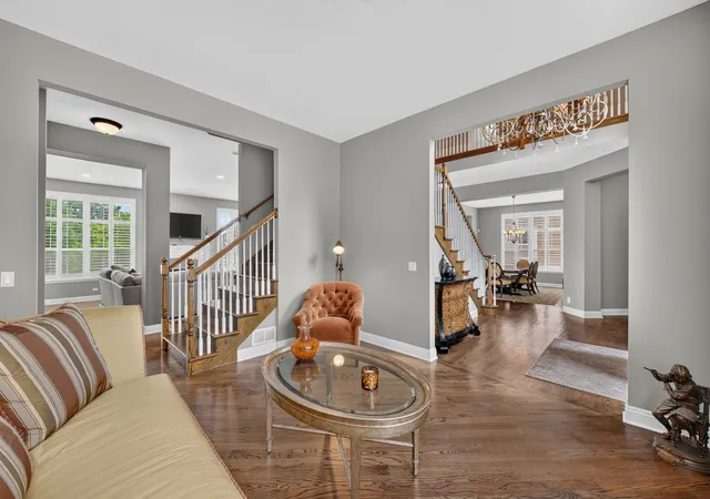 Photo 4 of Single family home for sale at 1113 Ashley Ln, Inverness, IL 60010 | MLS# 12780727 | Listing updated on 2026-10-08