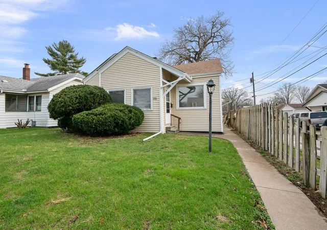 Photo 1 of Single family home for sale at 3516 18th Avenue, Rock Island, IL 61201 | MLS# 12780731 | Listing updated on 2026-10-08