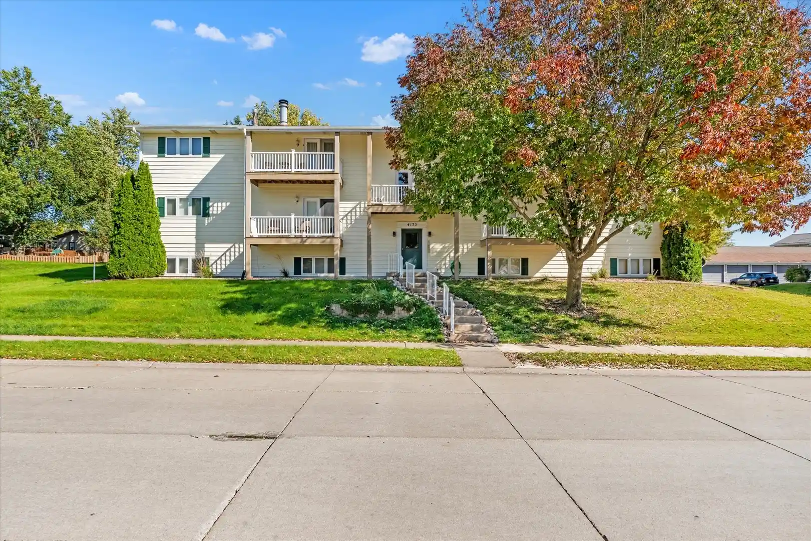 Listing Photo 1 - Condo for sale in 4175 31st St located at 4175 31st St, Bettendorf, IA 52722 - Unit #1C