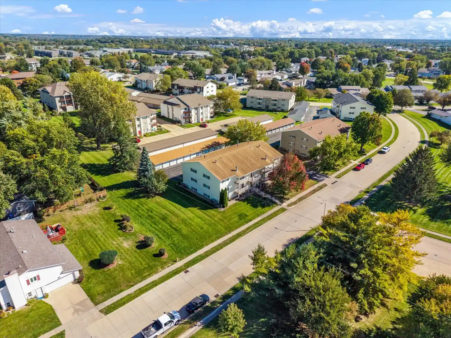 Listing Photo 44 - Condo for sale in 4175 31st St located at 4175 31st St, Bettendorf, IA 52722 - Unit #1C