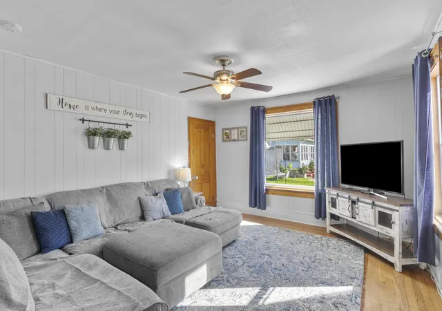 Photo 2 of Single family home for sale at 13 E 2nd Street, Sandwich, IL 60548 | MLS# 12780749 | Listing updated on 2026-10-09