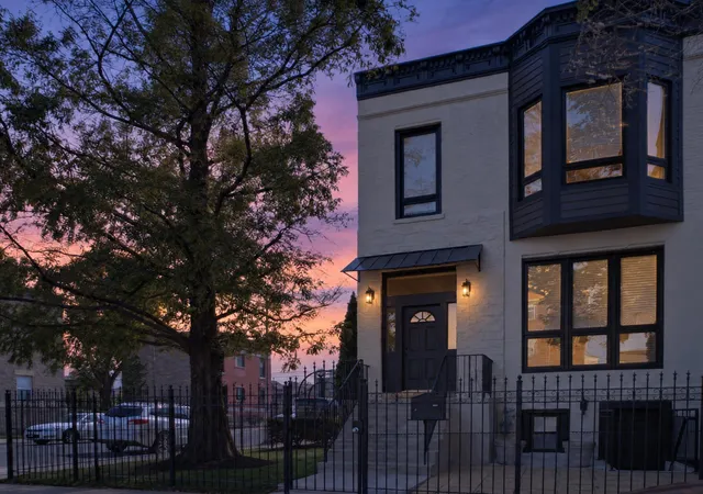 Photo 1 of Single family home for sale at 2703 W Warren Blvd, Chicago, IL 60612 | MLS# 12780757 | Listing updated on 2026-10-09
