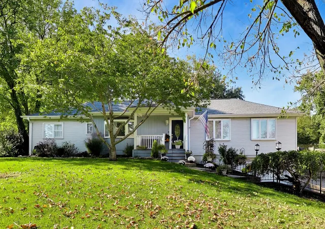 Single family home for sale at 2n252 Diane Ave, Glen Ellyn, IL 60137 | MLS# 12780758