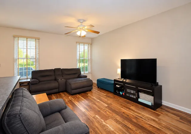 Photo 3 of Townhouse for sale at 570 Springbrook Trl N, Oswego, IL 60543 | MLS# 12780824 | Listing updated on 2026-10-08