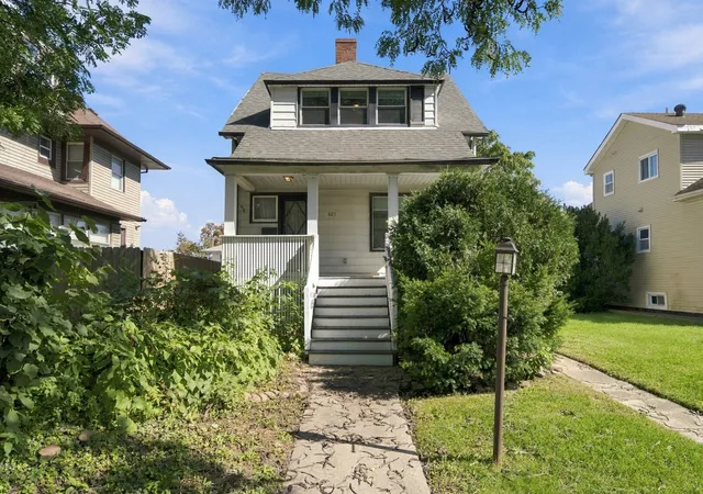 Photo 3 of Single family home for sale at 623 S 17th Avenue, Maywood, IL 60153 | MLS# 12780827 | Listing updated on 2026-10-10