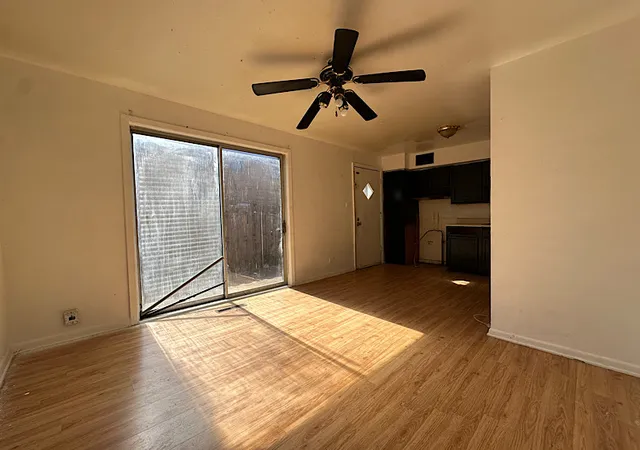 Photo 3 of Townhouse for sale at 218 Linn Ct #A, North Aurora, IL 60542 | MLS# 12780845 | Listing updated on 2026-10-09