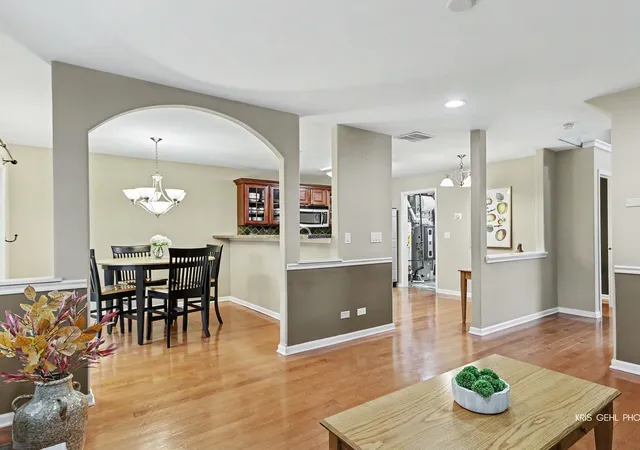 Photo 4 of Townhouse for sale at 28093 W Sonoma Pass, Lakemoor, IL 60051 | MLS# 12780847 | Listing updated on 2026-10-20