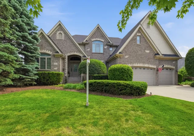Photo 1 of Single family home for sale at 24821 W Easy St, Plainfield, IL 60586 | MLS# 12780870 | Listing updated on 2026-10-08