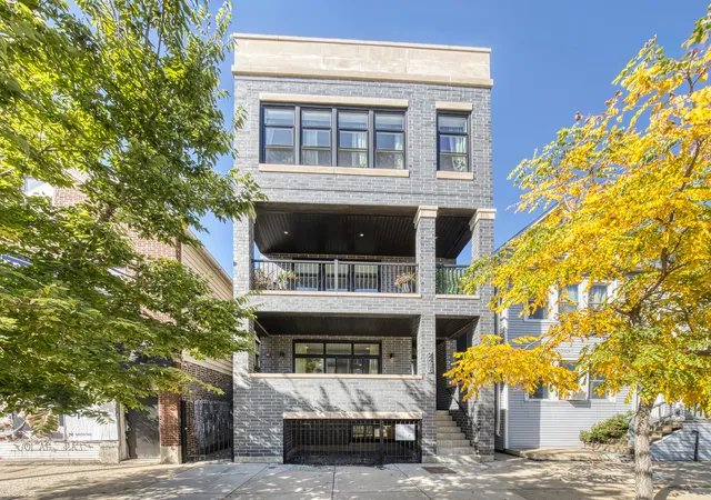 Condo for sale at 2438 N Western Ave #1, Chicago, IL 60647 | MLS# 12780900