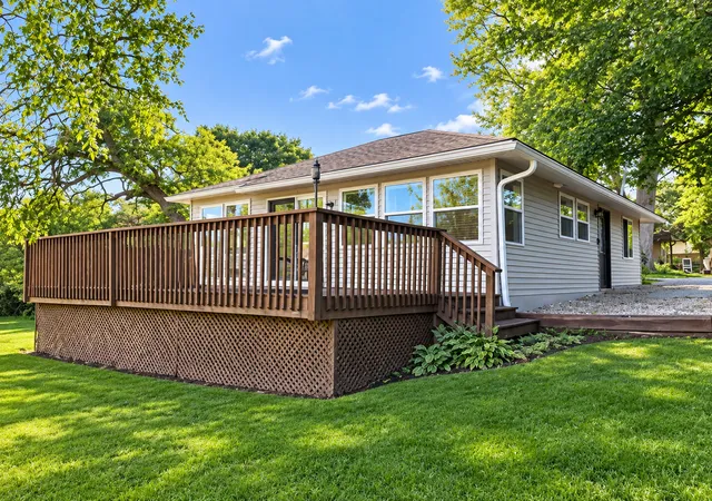 Photo 1 of Single family home for sale at 25125 W Oak Ln, Antioch, IL 60002 | MLS# 12780941 | Listing updated on 2026-10-09
