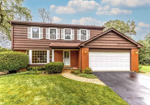 Photo 1 of Single family home for sale at 1495 Northwoods Cir, Deerfield, IL 60015 | MLS# 12780982 | Listing updated on 2026-10-08