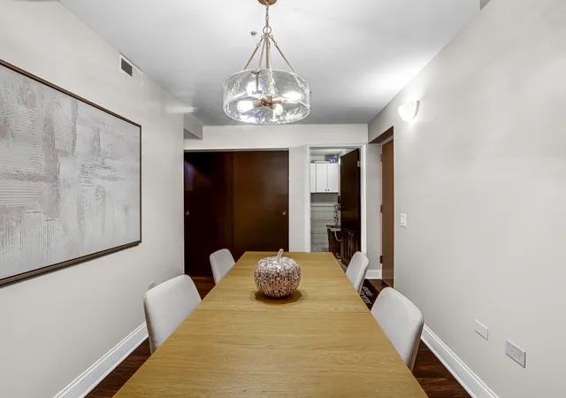 Photo 4 of Condo for sale at 1800 Dewes St #208, Glenview, IL 60025 | MLS# 12780994 | Listing updated on 2026-10-21
