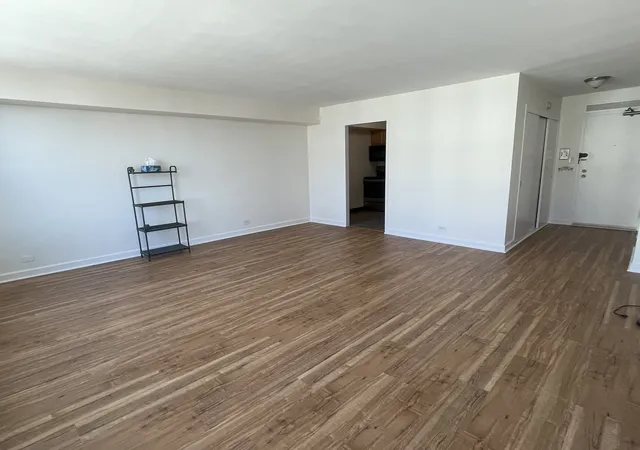 Photo 4 of Condo for sale at 3600 N Lake Shore Dr #2610, Chicago, IL 60613 | MLS# 12780997 | Listing updated on 2026-10-09