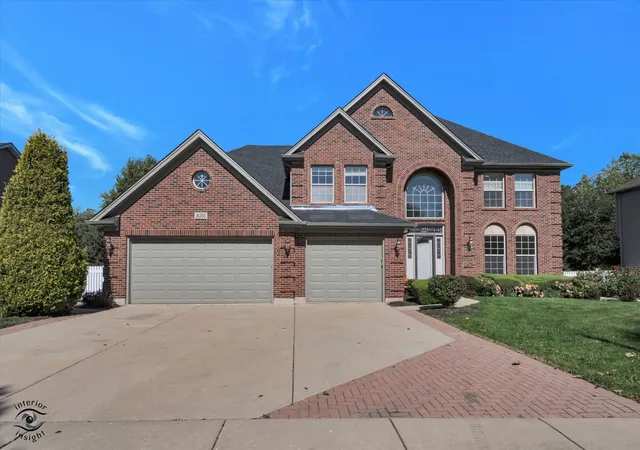 Photo 2 of Single family home for sale at 16305 Riverwood Dr, Plainfield, IL 60586 | MLS# 12781009 | Listing updated on 2026-10-09