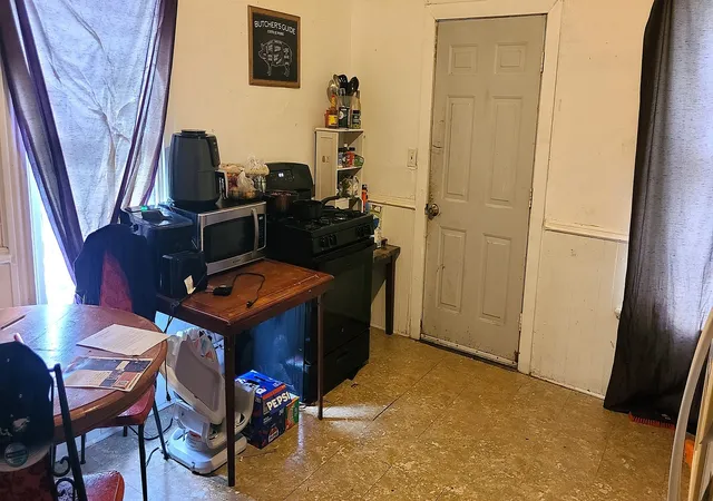 Photo 2 of Single family home for sale at 1114 W 4th Street, Dixon, IL 61021 | MLS# 12781071 | Listing updated on 2026-10-08
