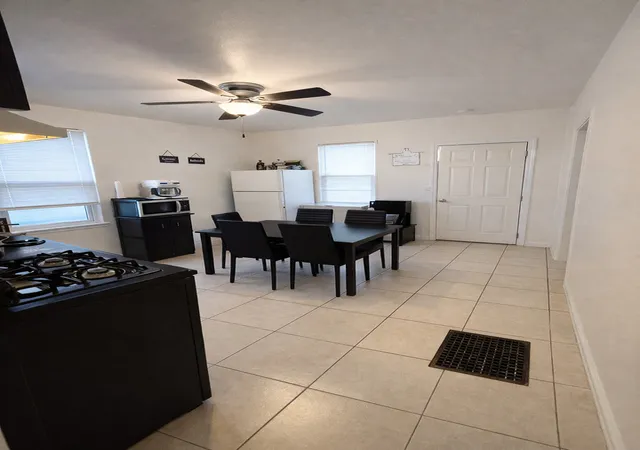 Photo 4 of Single family home for sale at 6812 S Wolcott Ave, Chicago, IL 60636 | MLS# 12781094 | Listing updated on 2026-10-08