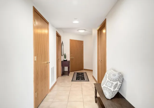 Photo 2 of Condo for sale at 1 N Beacon Pl #404, La Grange, IL 60525 | MLS# 12781101 | Listing updated on 2026-10-16