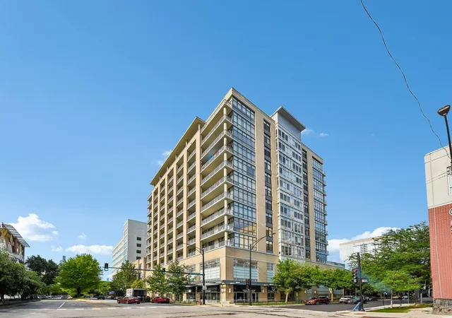 Photo 2 of Condo for sale at 212 E Cullerton St #409, Chicago, IL 60616 | MLS# 12781152 | Listing updated on 2026-10-09