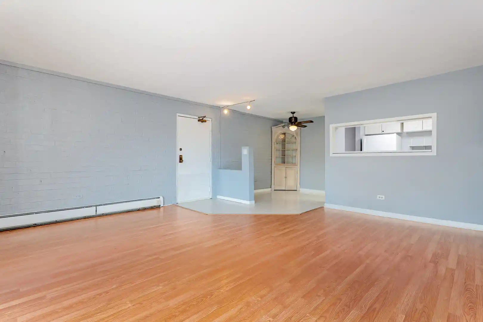 Listing Photo 2 - Condo for sale in 208 E Bailey Rd located at 208 E Bailey Rd, Naperville, IL 60565 - Unit 208 E Bailey Rd