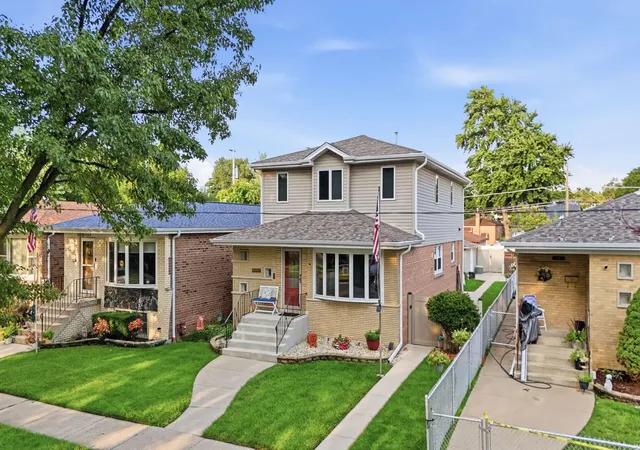 Photo 1 of Single family home for sale at 11001 S Albany Ave, Chicago, IL 60655 | MLS# 12781200 | Listing updated on 2026-10-09