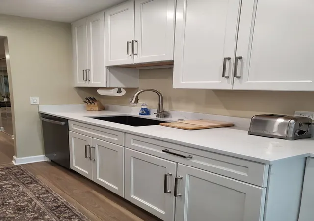 Photo 3 of Condo for sale at 1709 Northfield Sq #B, Northfield, IL 60093 | MLS# 12781207 | Listing updated on 2026-10-09