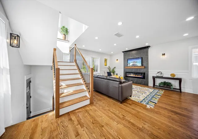 Photo 3 of Single family home for sale at 7048 26th Parkway, Berwyn, IL 60402 | MLS# 12781216 | Listing updated on 2026-10-09