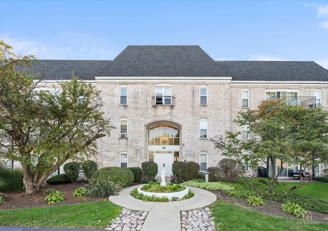 Photo 1 of Condo for sale at 5001 Carriageway Dr #A108, Rolling Meadows, IL 60008 | MLS# 12781222 | Listing updated on 2026-10-09