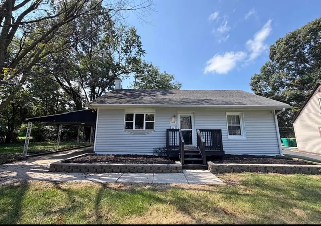 Photo 1 of Single family home for sale at 1009 Sherman St, Joliet, IL 60433 | MLS# 12781225 | Listing updated on 2026-10-09