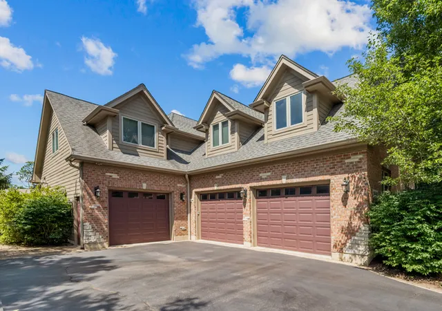 Photo 1 of Single family home for sale at 26542 N Topanga Trl, Wauconda, IL 60084 | MLS# 12781227 | Listing updated on 2026-10-14