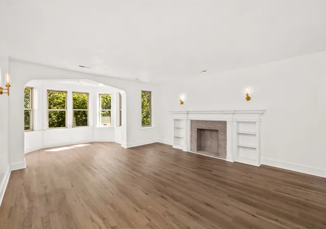 Photo 1 of Condo for sale at 7012 S Paxton Ave #2N, Chicago, IL 60649 | MLS# 12781231 | Listing updated on 2026-10-09