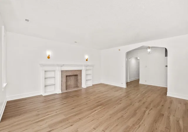 Photo 2 of Condo for sale at 7012 S Paxton Ave #2N, Chicago, IL 60649 | MLS# 12781231 | Listing updated on 2026-10-09