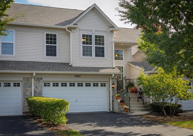 Photo 1 of Condo for sale at 16847 Ivy Ln #16847, Lockport, IL 60441 | MLS# 12781276 | Listing updated on 2026-10-09