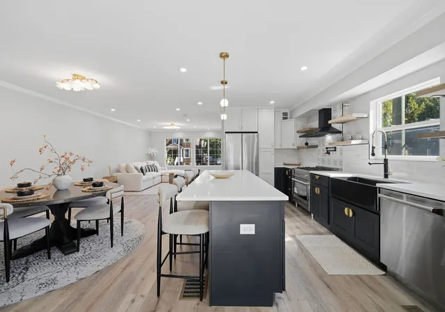 Photo 2 of Single family home for sale at 2616 N Avers Ave, Chicago, IL 60647 | MLS# 12781298 | Listing updated on 2026-10-23