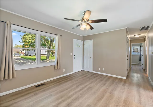 Photo 2 of Single family home for sale at 403 Krause Ave, Streamwood, IL 60107 | MLS# 12781299 | Listing updated on 2026-10-09