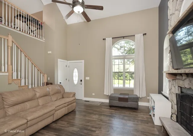 Photo 2 of Single family home for sale at 1290 Savanna Ln, Woodstock, IL 60098 | MLS# 12781336 | Listing updated on 2026-10-09