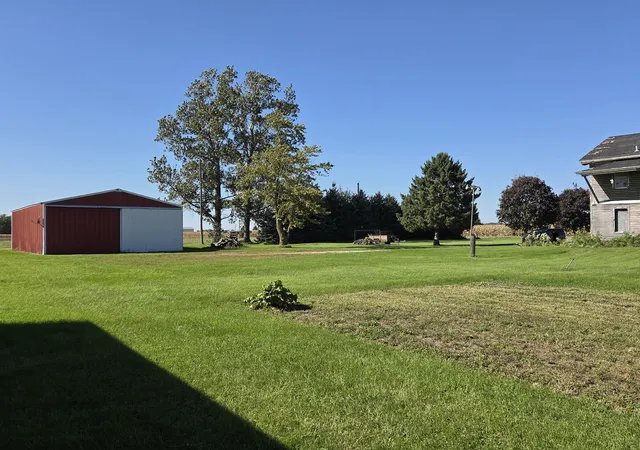 Photo 4 of Single family home for sale at 1980 N 35th Road, Ottawa, IL 61350 | MLS# 12781348 | Listing updated on 2026-10-09