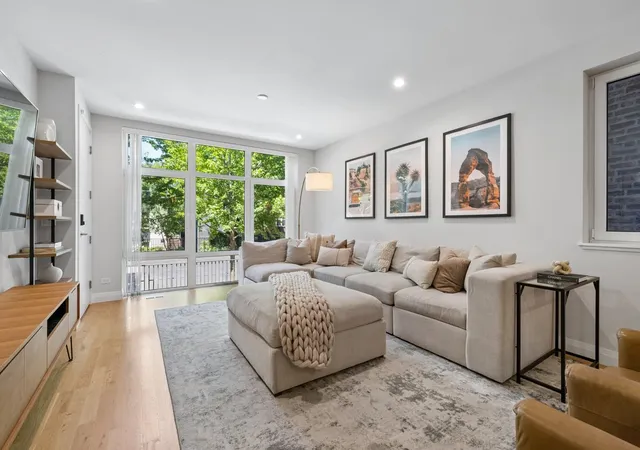 Photo 2 of Condo for sale at 2719 W Haddon Ave #1, Chicago, IL 60622 | MLS# 12781368 | Listing updated on 2026-10-09