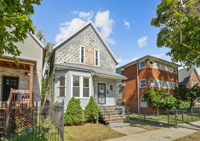 Photo 1 of Single family home for sale at 820 E 90th Place, Chicago, IL 60619 | MLS# 12781379 | Listing updated on 2026-10-09