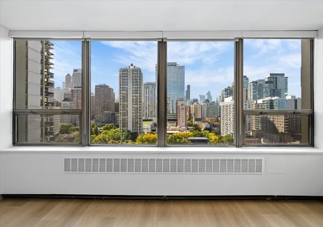 Photo 3 of Condo for sale at 1360 N Sandburg Ter #1405C, Chicago, IL 60610 | MLS# 12781393 | Listing updated on 2026-10-10